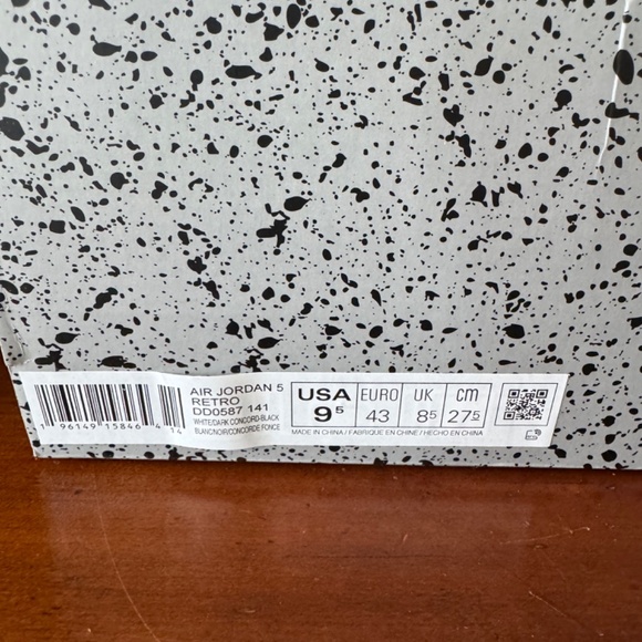 Jordan 1 Mid SE All-Star Carbon Fiber Black/White - Size 9.5 - Picture 8 of 8